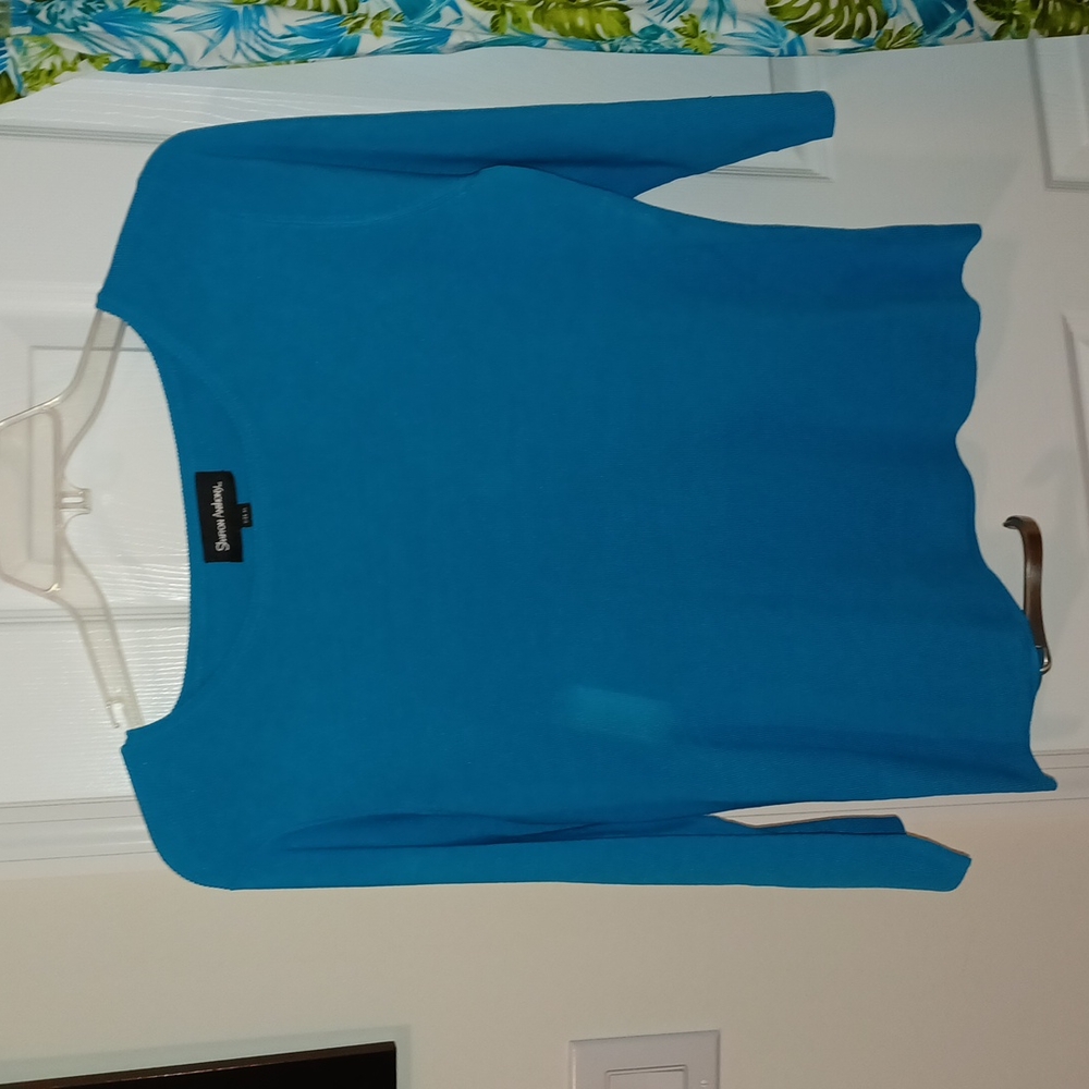 Casual top and pants